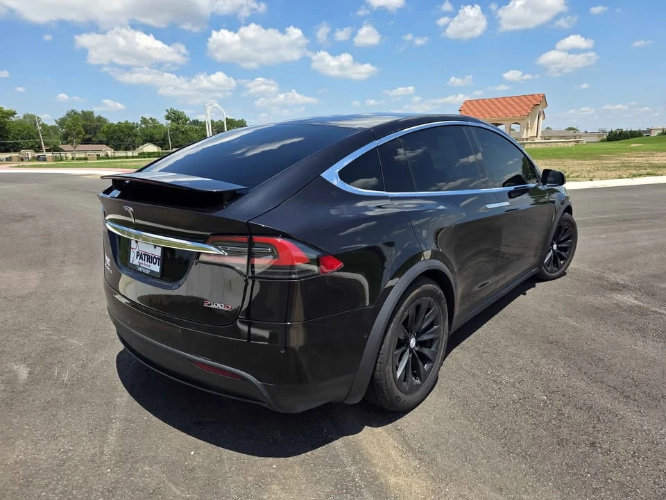2017 Tesla Model X - Image 3 of 9