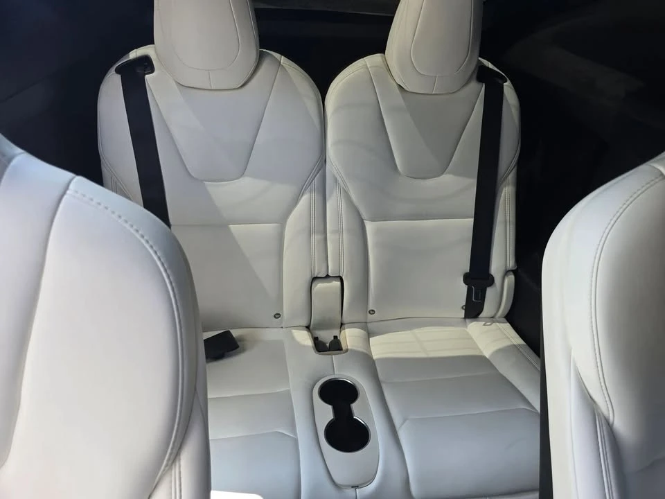 2017 Tesla Model X - Image 20 of 20