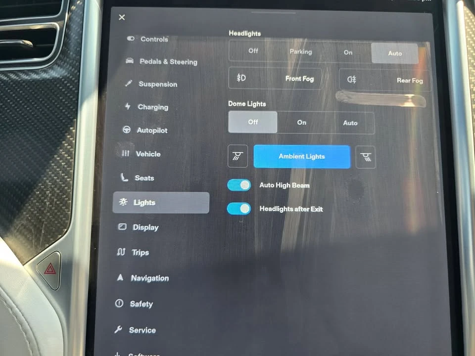 2017 Tesla Model X - Image 11 of 20