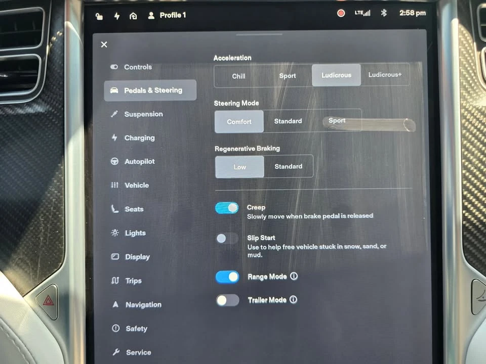 2017 Tesla Model X - Image 9 of 20