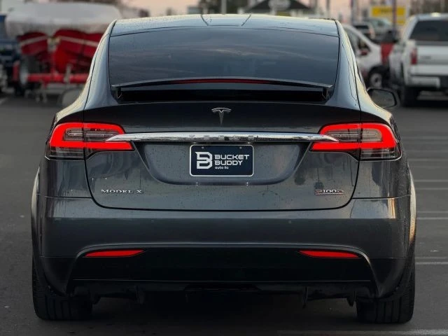 2017 Tesla Model X - Image 8 of 21