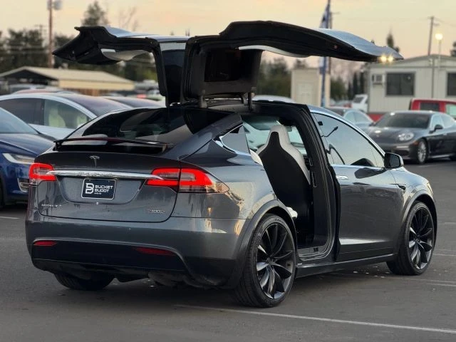 2017 Tesla Model X - Image 13 of 21