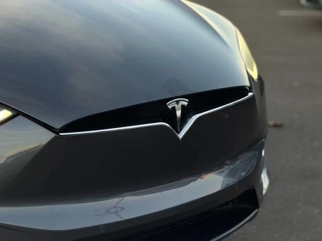 2017 Tesla Model X - Image 4 of 12