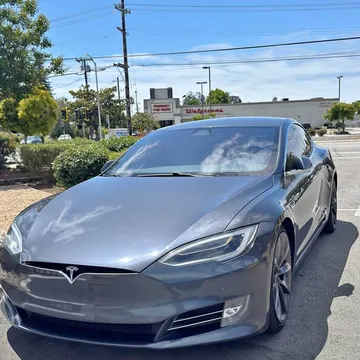 2017 Tesla Model S 75D