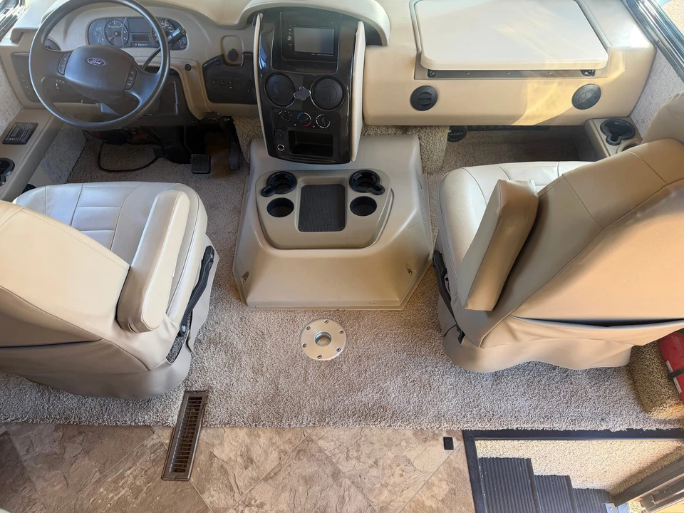 2017 Ford Super Duty 4th Gen - Image 19 of 31