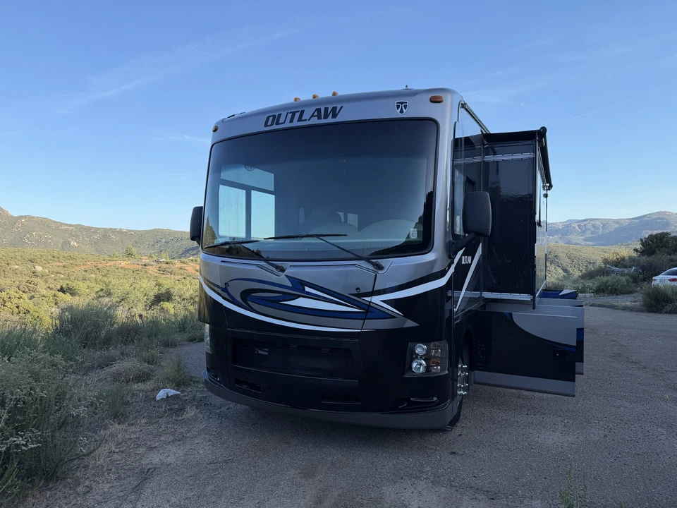2017 Ford Super Duty 4th Gen - Image 5 of 31