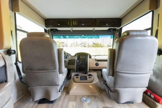 2017 Ford Super Duty 4th Gen - Image 5 of 12
