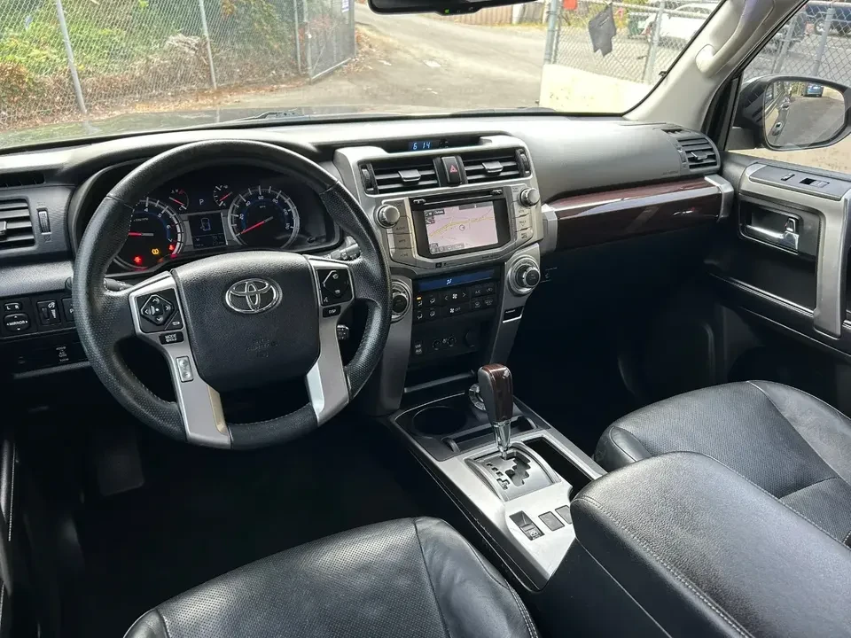 2017 Toyota 4Runner 5th Gen - Image 9 of 12
