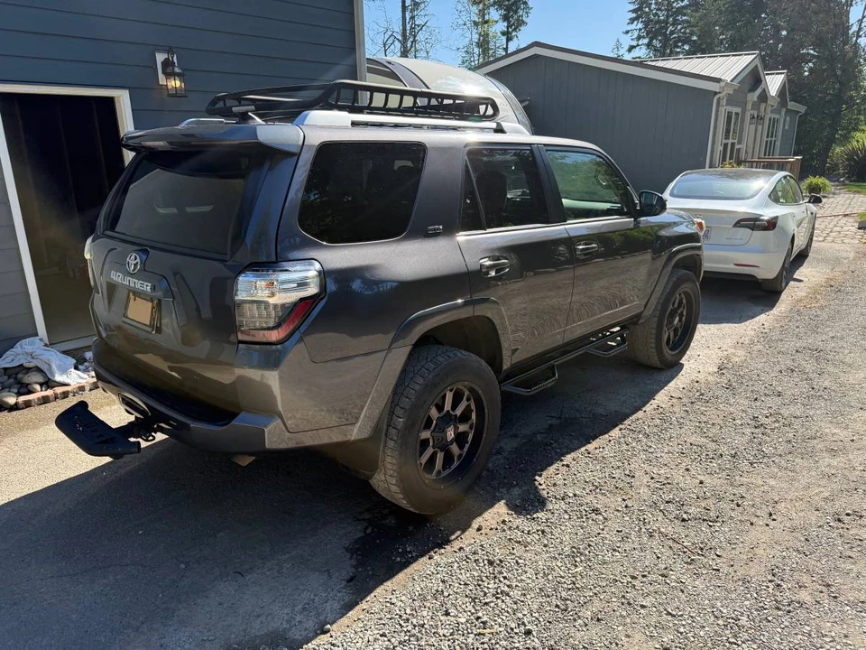2017 Toyota 4Runner 5th Gen - Image 3 of 18