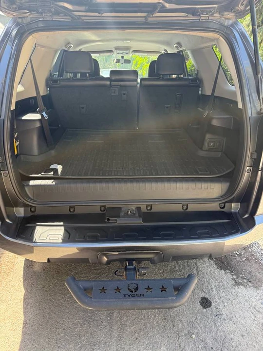 2017 Toyota 4Runner 5th Gen - Image 9 of 18