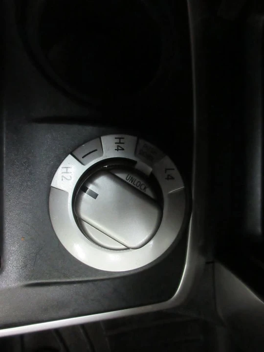 2017 Toyota 4Runner 5th Gen - Image 15 of 20