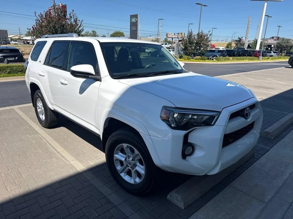 2017 Toyota 4Runner 5th Gen - Image 4 of 5