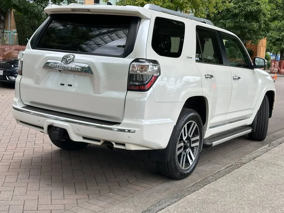 2017 Toyota 4Runner 5th Gen - Image 6 of 20