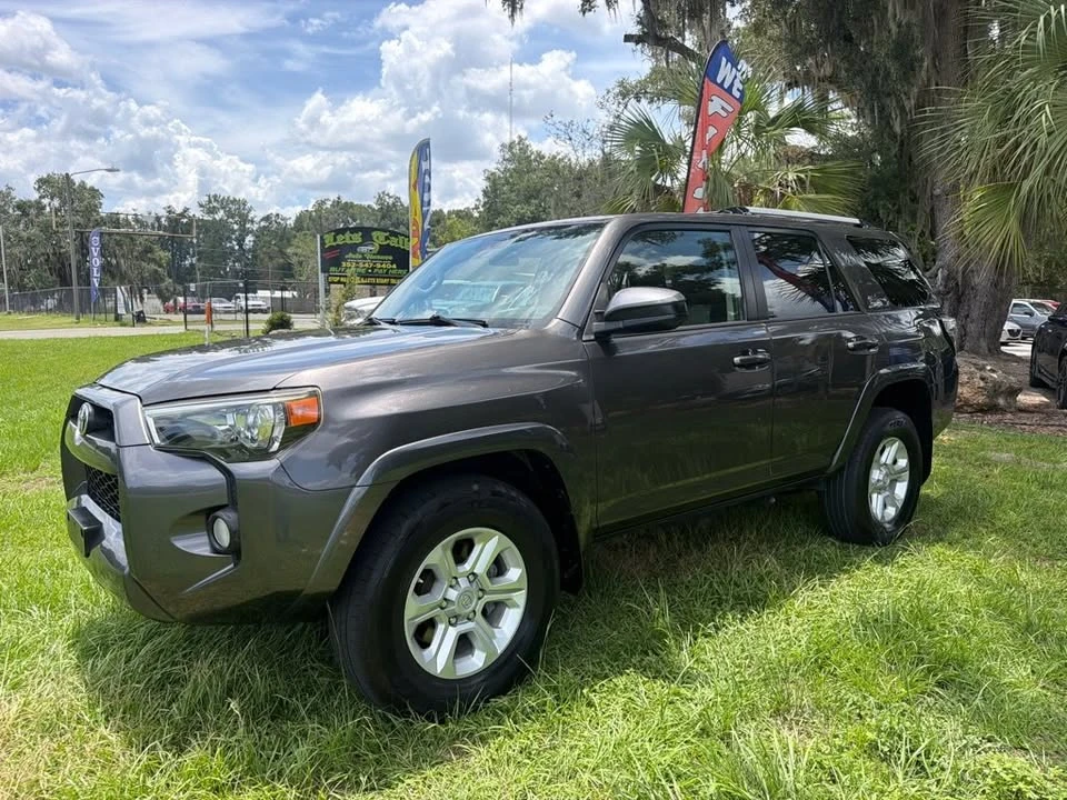 2017 Toyota 4Runner 5th Gen - Image 6 of 13