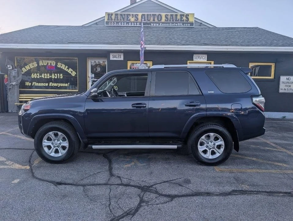 2017 Toyota 4Runner 5th Gen - Image 9 of 19
