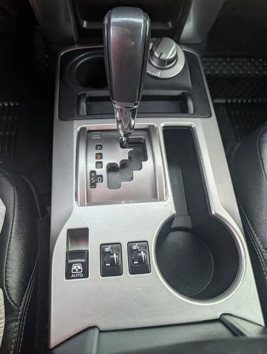 2017 Toyota 4Runner 5th Gen - Image 15 of 19