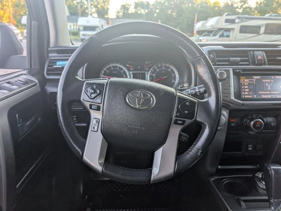 2017 Toyota 4Runner 5th Gen - Image 11 of 19