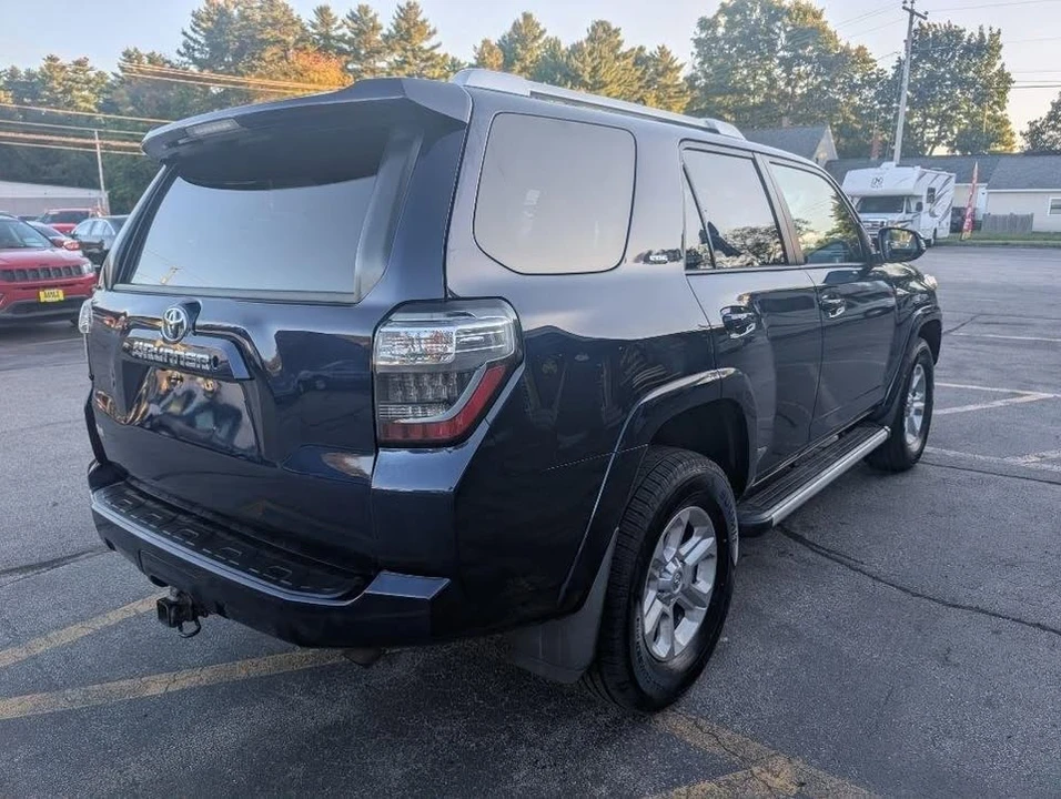 2017 Toyota 4Runner 5th Gen - Image 7 of 19