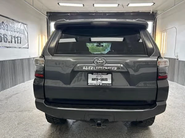 2017 Toyota 4Runner 5th Gen - Image 5 of 12