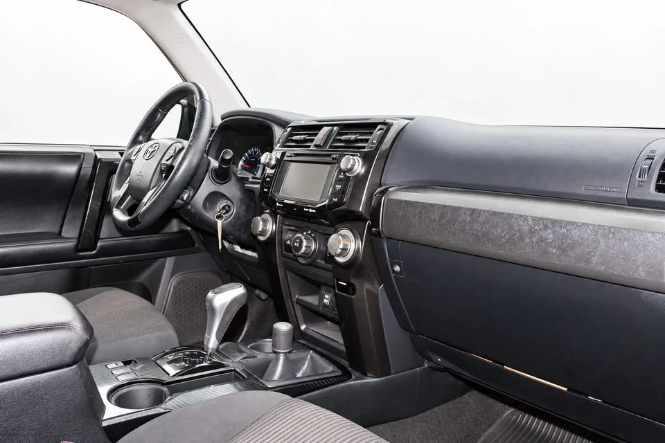 2017 Toyota 4Runner 5th Gen - Image 17 of 20