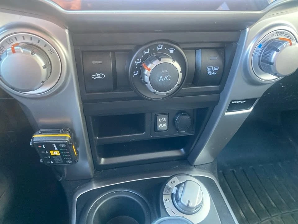 2017 Toyota 4Runner 5th Gen - Image 5 of 9