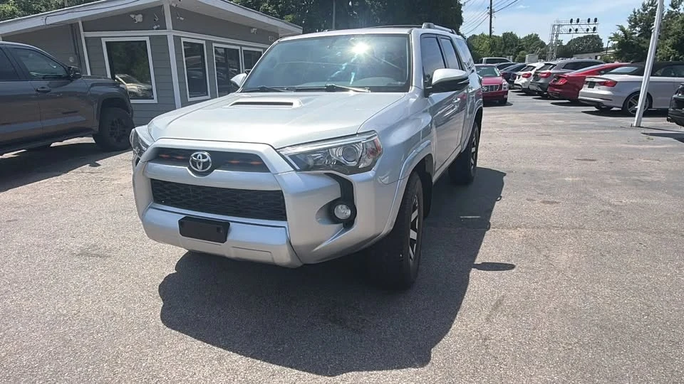 2017 Toyota 4Runner 5th Gen - Image 9 of 20