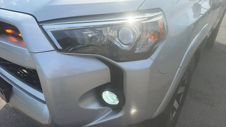 2017 Toyota 4Runner 5th Gen - Image 11 of 20