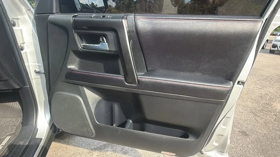 2017 Toyota 4Runner 5th Gen - Image 16 of 20