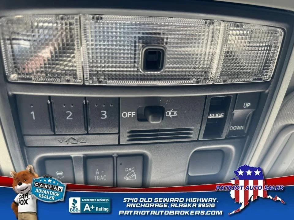 2017 Toyota 4Runner 5th Gen - Image 19 of 20