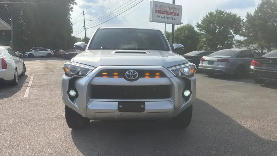 2017 Toyota 4Runner 5th Gen - Image 10 of 20