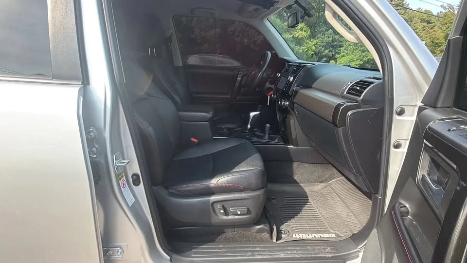 2017 Toyota 4Runner 5th Gen - Image 17 of 20