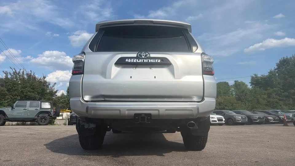 2017 Toyota 4Runner 5th Gen - Image 5 of 20