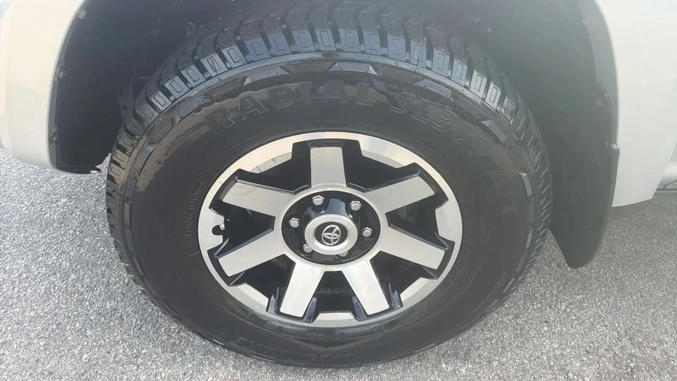 2017 Toyota 4Runner 5th Gen - Image 14 of 20