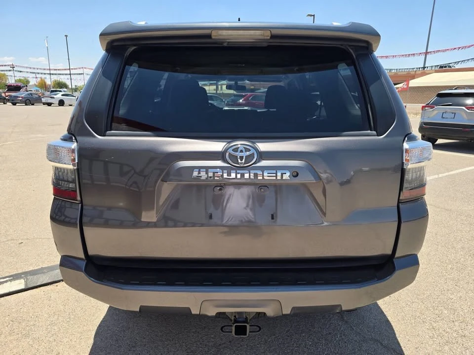 2017 Toyota 4Runner 5th Gen - Image 8 of 17