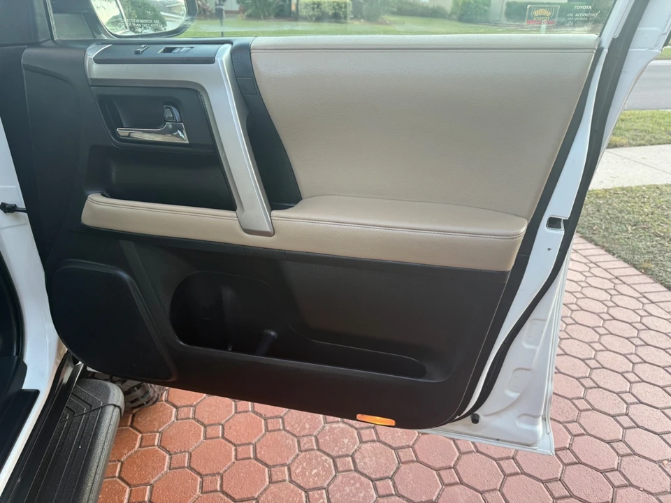 2017 Toyota 4Runner 5th Gen - Image 15 of 21