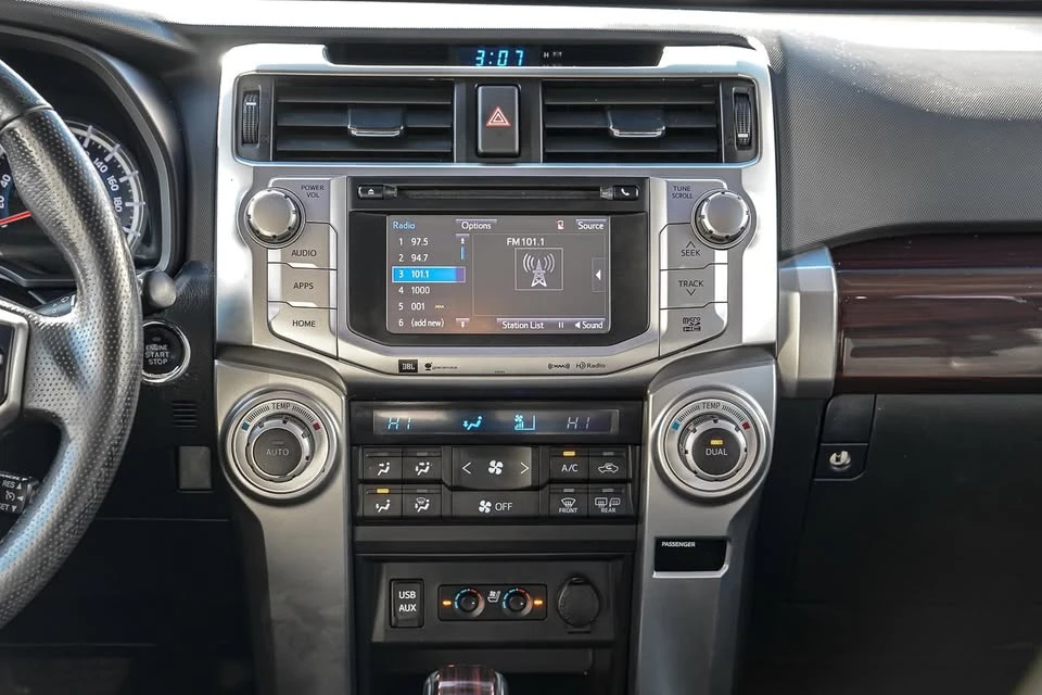 2017 Toyota 4Runner 5th Gen - Image 15 of 20