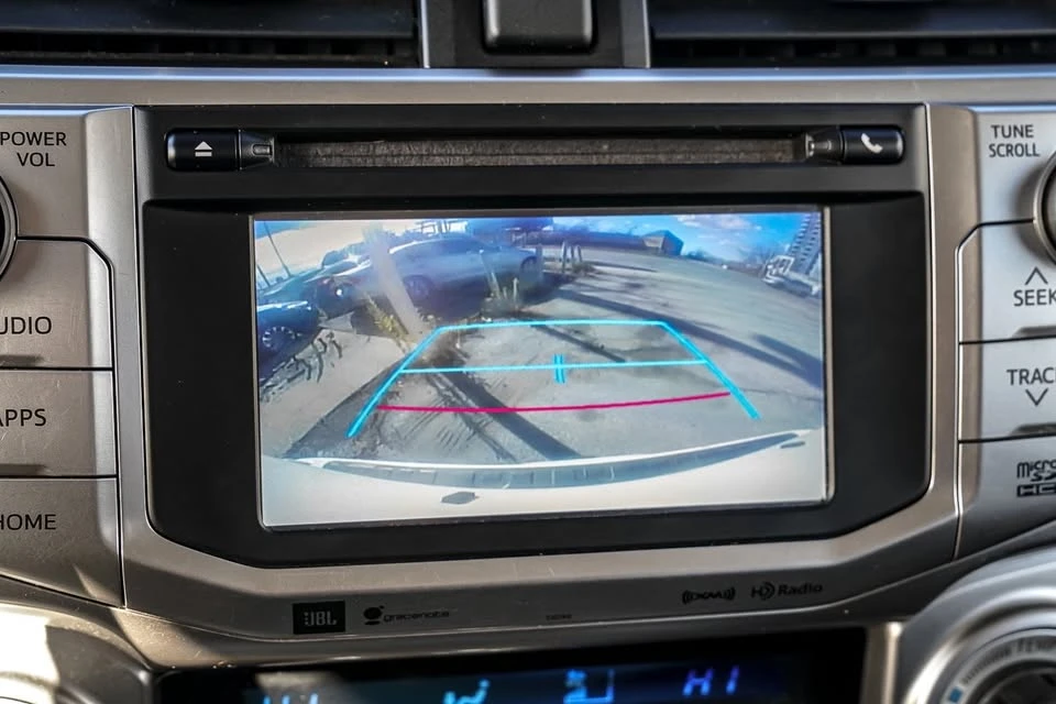 2017 Toyota 4Runner 5th Gen - Image 18 of 20