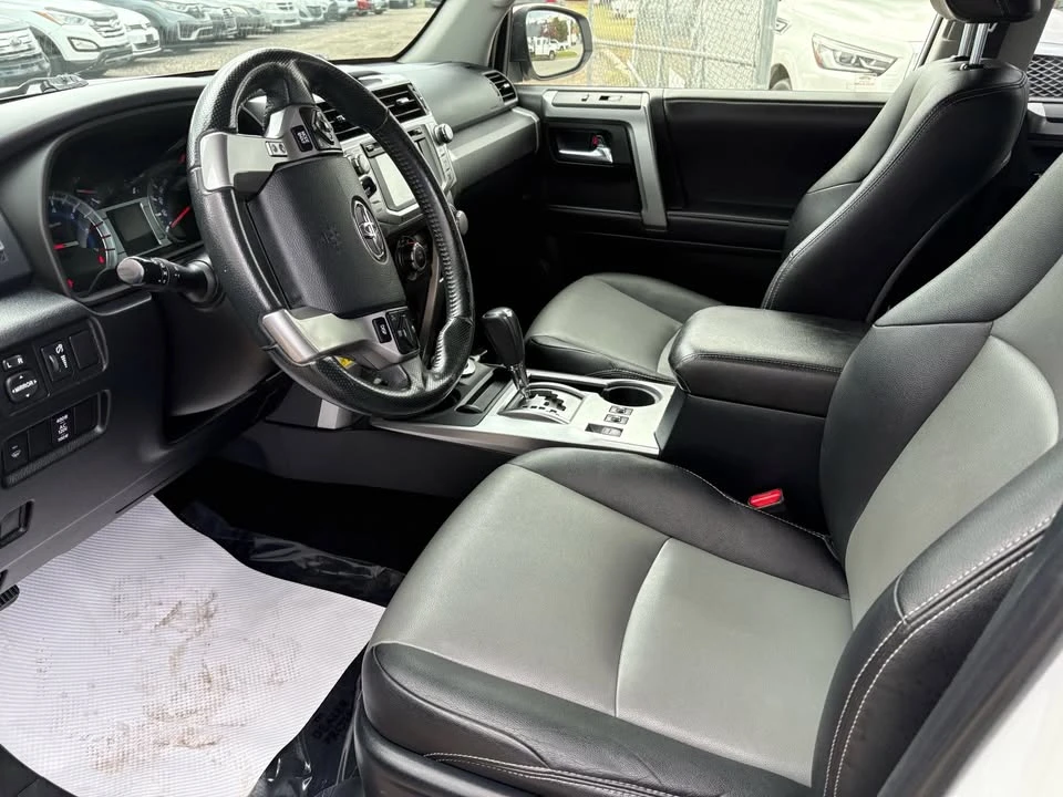 2017 Toyota 4Runner 5th Gen - Image 10 of 17
