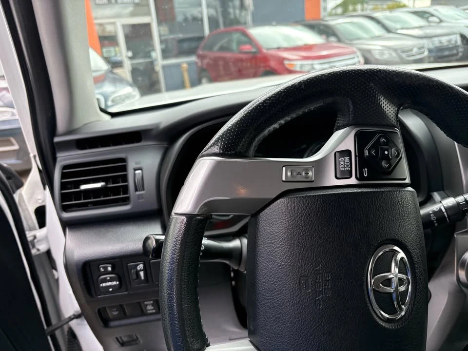 2017 Toyota 4Runner 5th Gen - Image 11 of 17