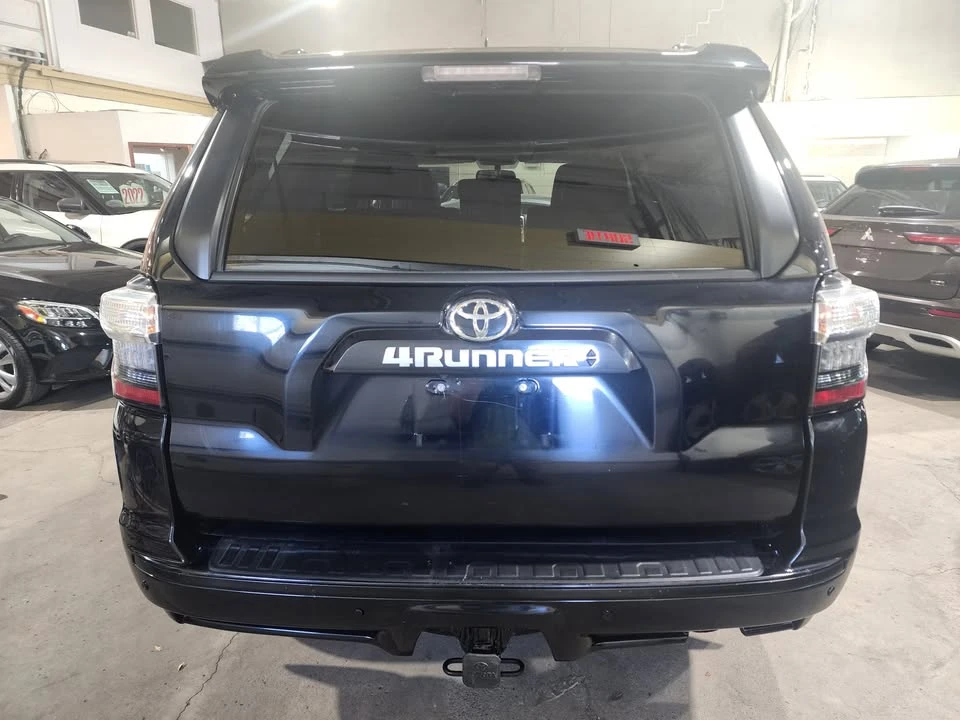 2017 Toyota 4Runner 5th Gen - Image 5 of 20