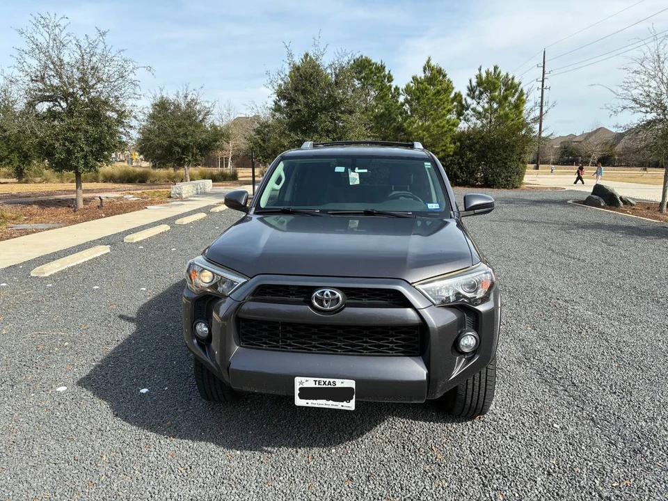 2017 Toyota 4Runner 5th Gen - Image 6 of 13