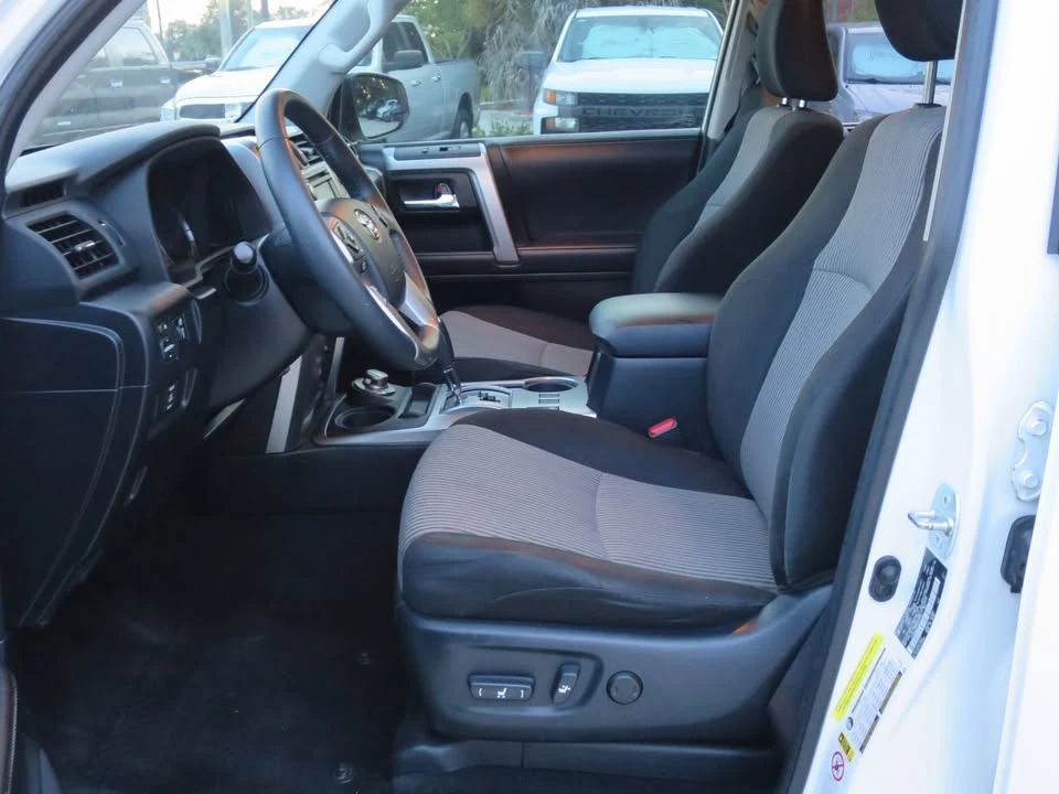 2017 Toyota 4Runner 5th Gen - Image 8 of 20