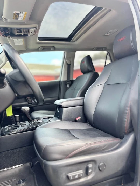 2017 Toyota 4Runner 5th Gen - Image 10 of 14