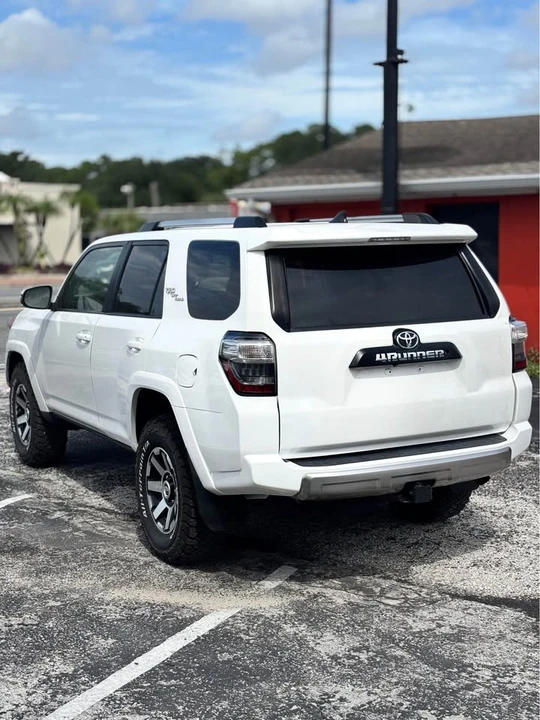 2017 Toyota 4Runner 5th Gen - Image 5 of 14