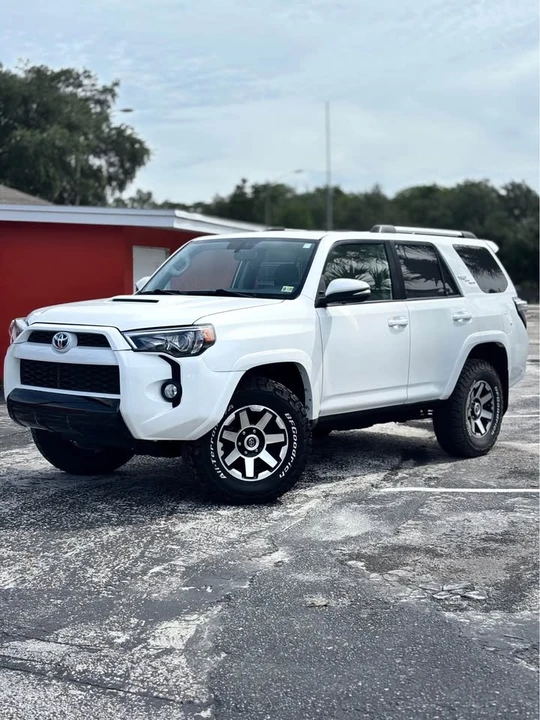 2017 Toyota 4Runner 5th Gen - Image 3 of 14
