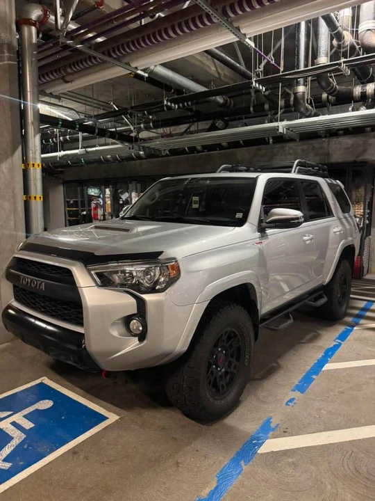 2017 Toyota 4Runner 5th Gen - Image 6 of 18