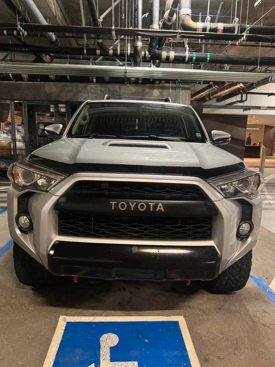 2017 Toyota 4Runner 5th Gen - Image 5 of 18