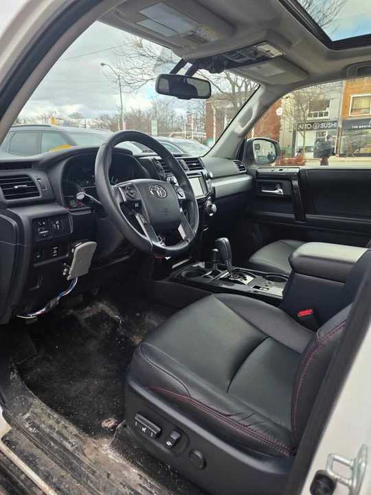 2017 Toyota 4Runner 5th Gen - Image 9 of 10