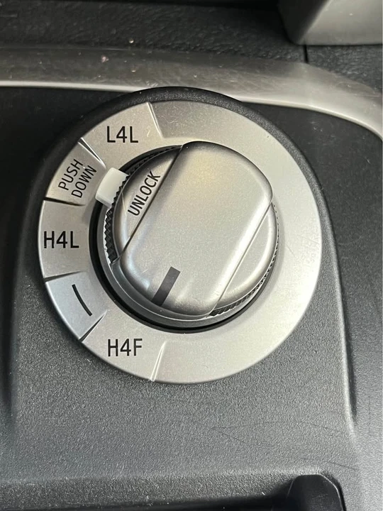 2017 Toyota 4Runner 5th Gen - Image 8 of 12