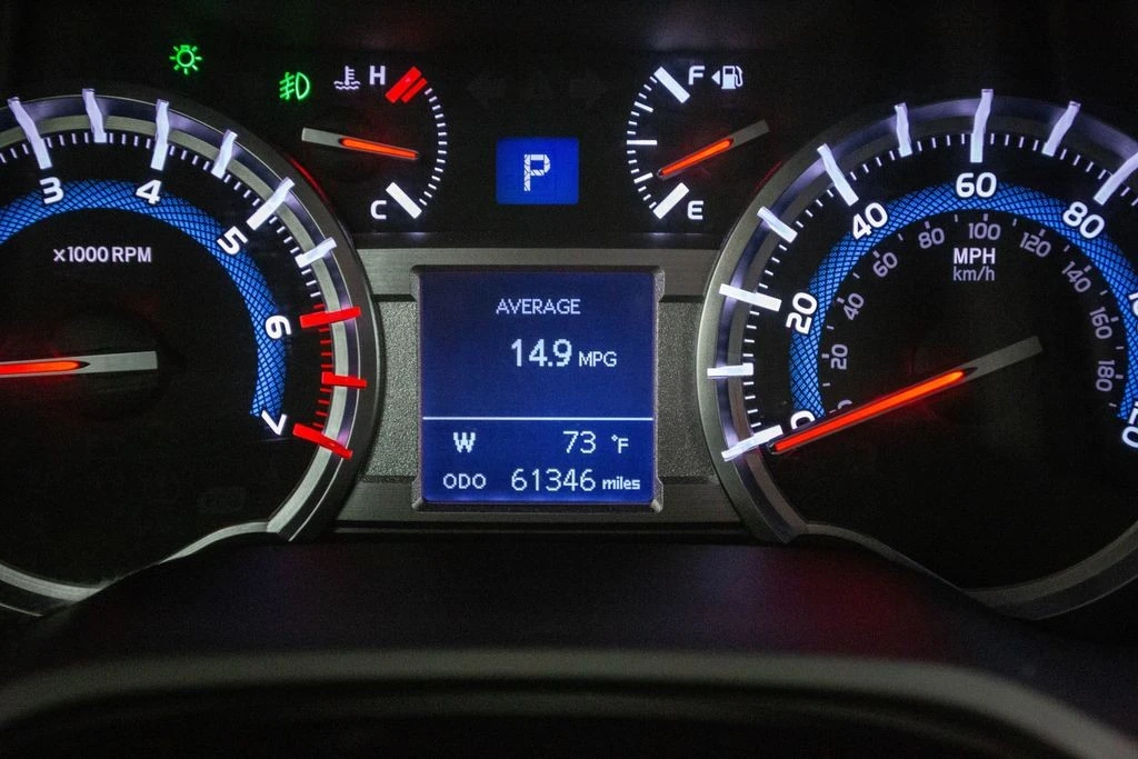 2017 Toyota 4Runner 5th Gen - Image 6 of 9